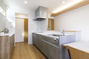 松江市朝酌町モデルハウス　キッチン