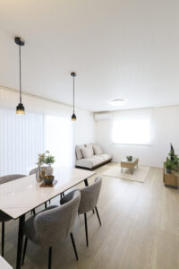 倉吉市福庭町平屋モデルハウス　リビング　LDK
