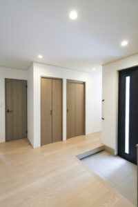 倉吉市福庭町平屋モデルハウス　玄関