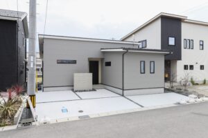 倉吉市福庭町平屋モデルハウス　外観